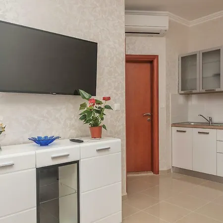 Stella Maris 아파트 *