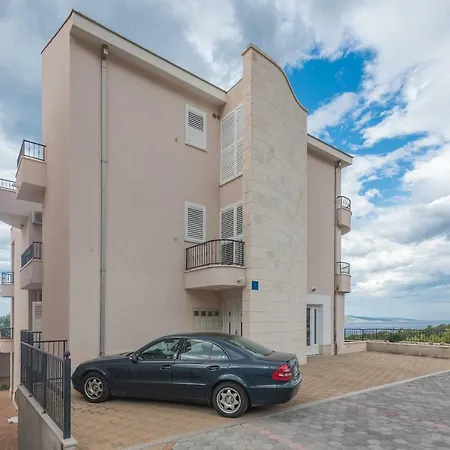 Stella Maris 아파트 *